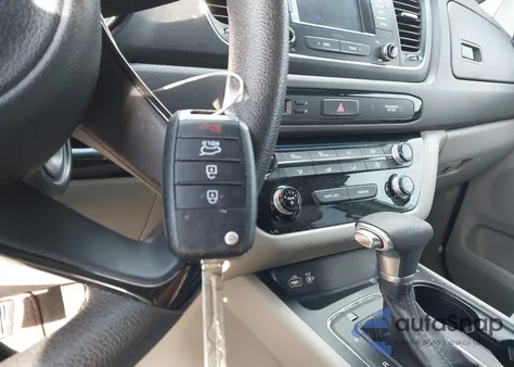 2017 Kia Sedona L из США, поврежденный, VIN KNDMA5C1XH6259734